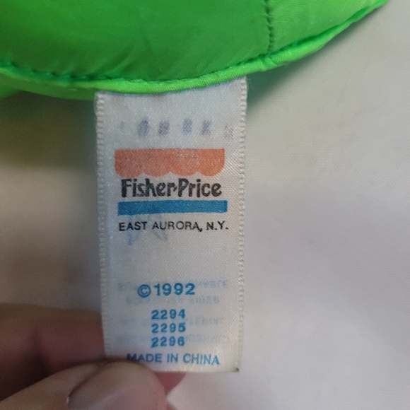 Fisher Price 1992 Dino-Roars Baby T-Rex Dinosaur Green Puffalump Nylon Dino 9" - Picture 9 of 9